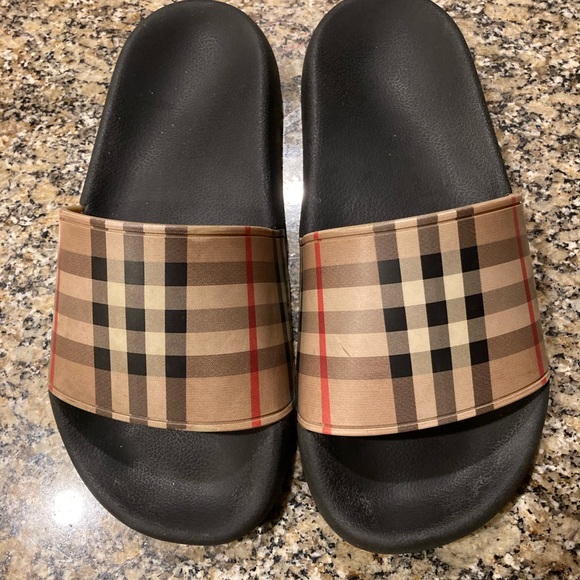 Burberry Shoes - Burberry Furley Vintage Check Archive Beige Slides Size 5.5 (36) MSRP $425